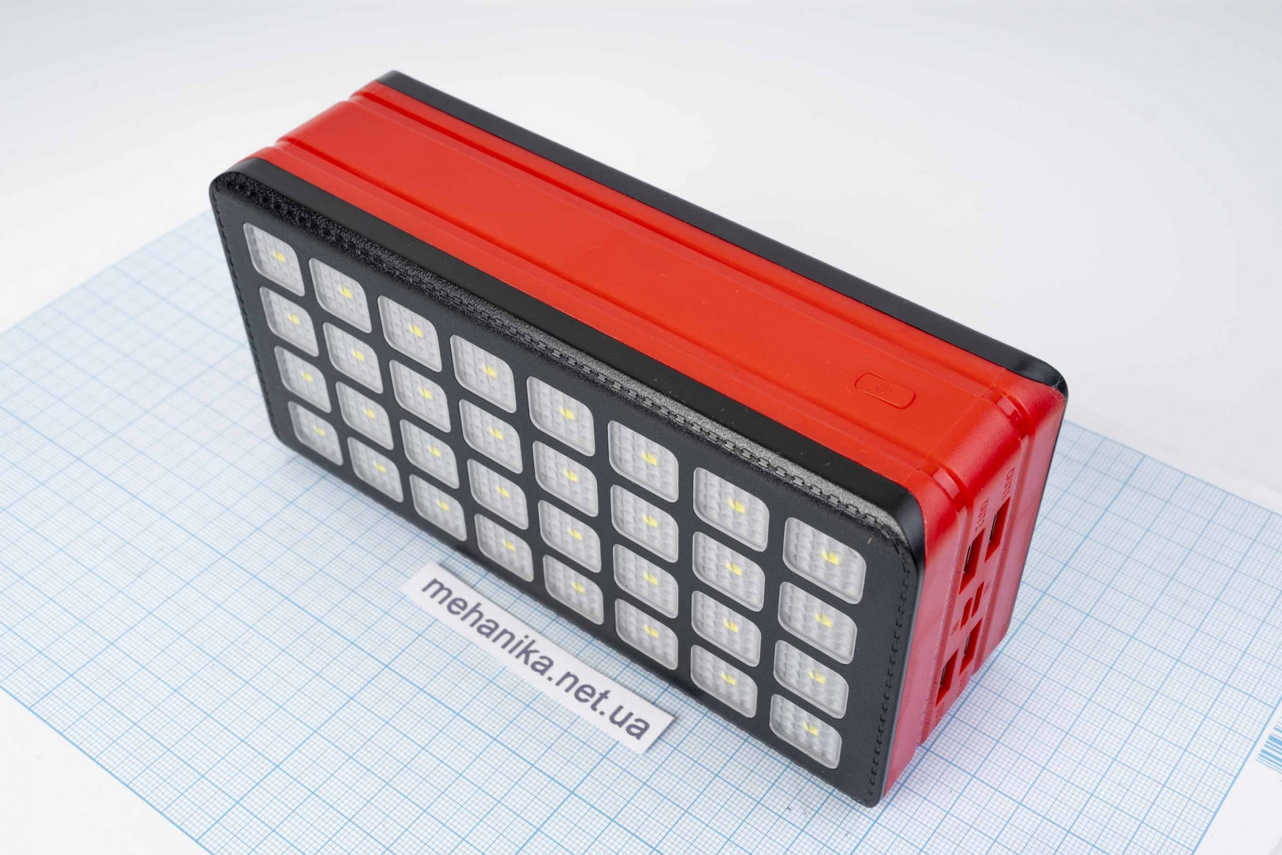 Повербанк 50000mAh, з прожектором та сонячною панеллю