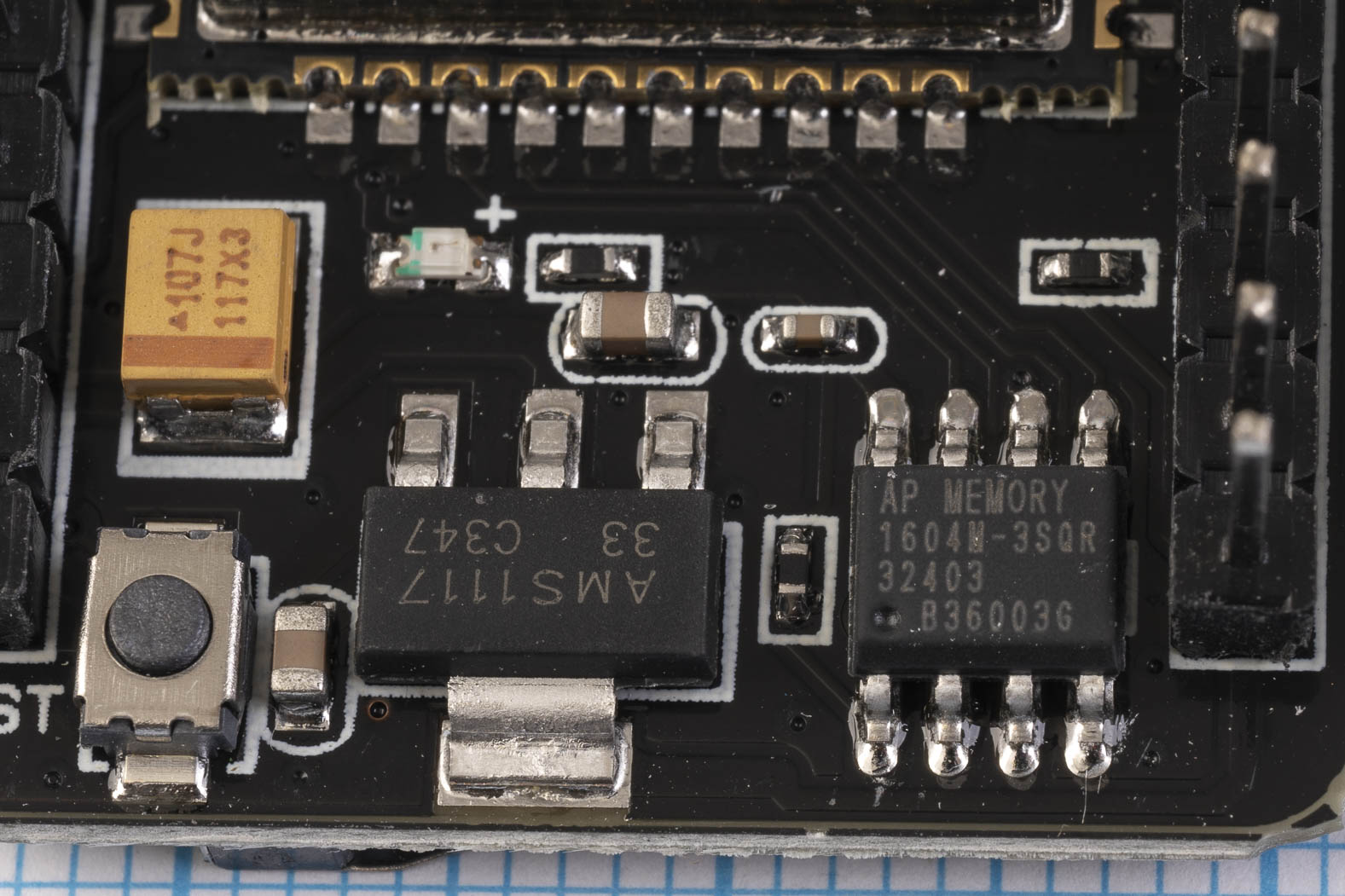 Модуль ESP32-CAM (2M x 8bits) з камерою OV2640, WiFi/Bluetooth, AI-Thinker HW-818 + ESP32-CAM MB microUSB