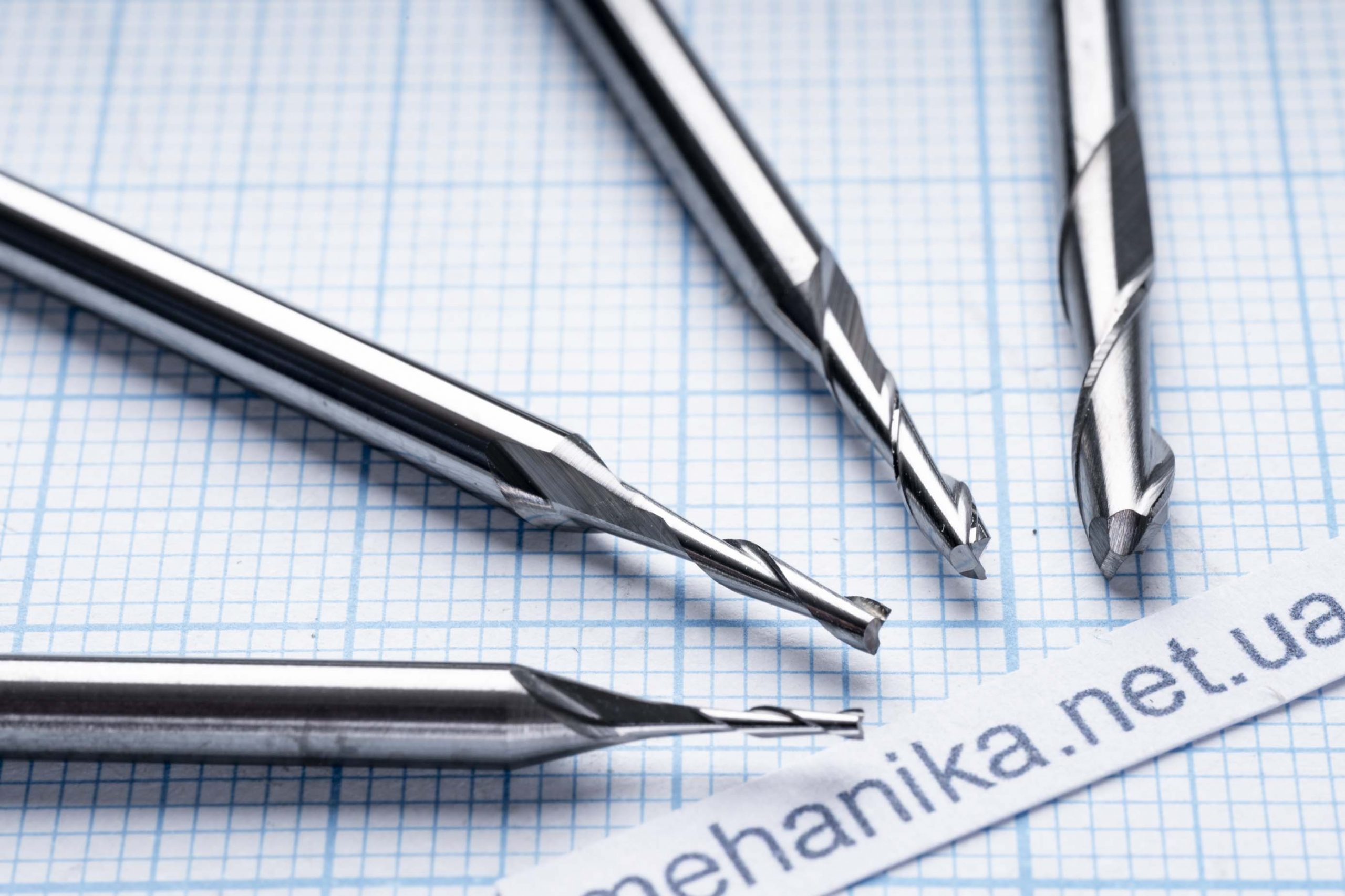 Фреза FS твердосплавна спіральна з рівним кінцем, 2 ножі, d=3.175 мм, L=38 мм, D=1.0-3.175 мм, HRC 50
