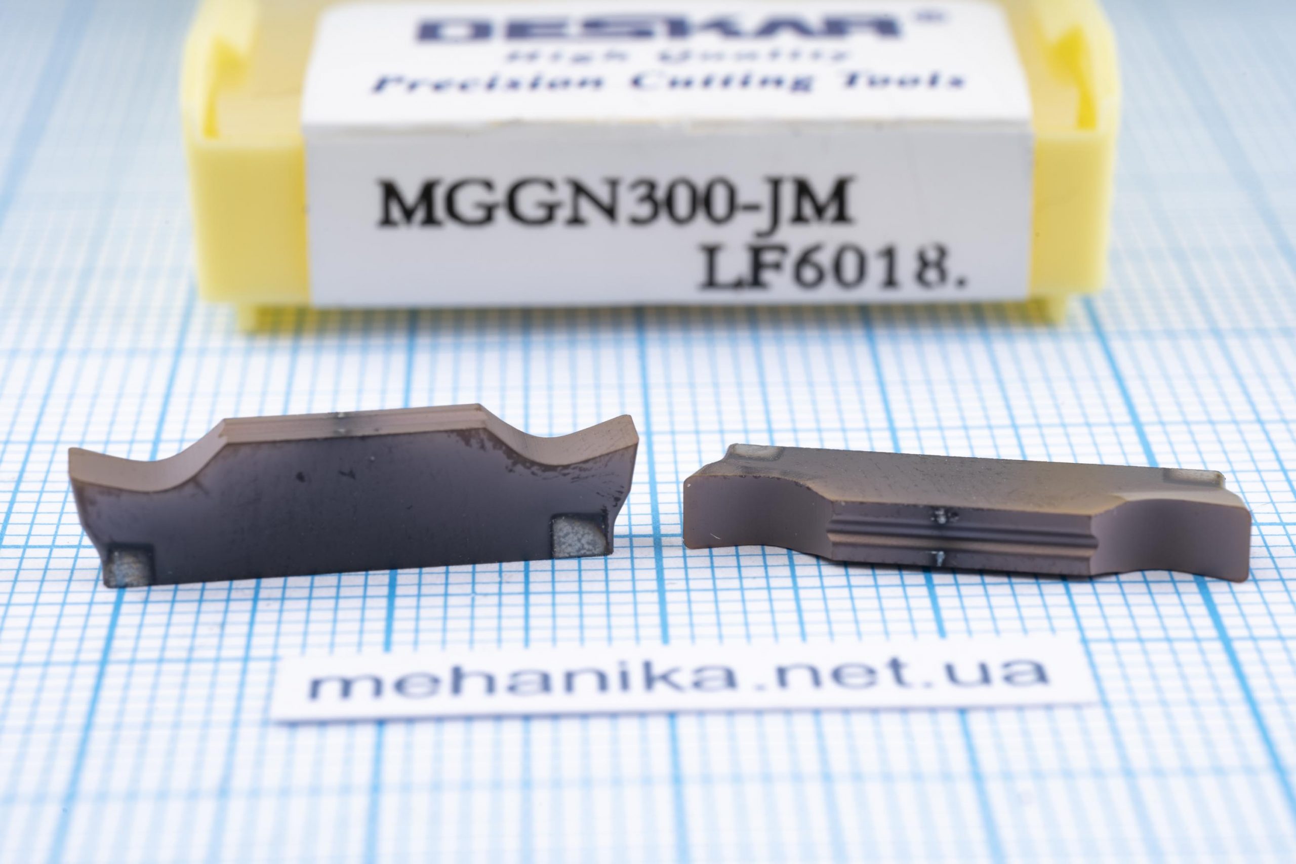 Вставка відрізна (різець) MGGN300-JM LF6018 DESCAR 55 HRC