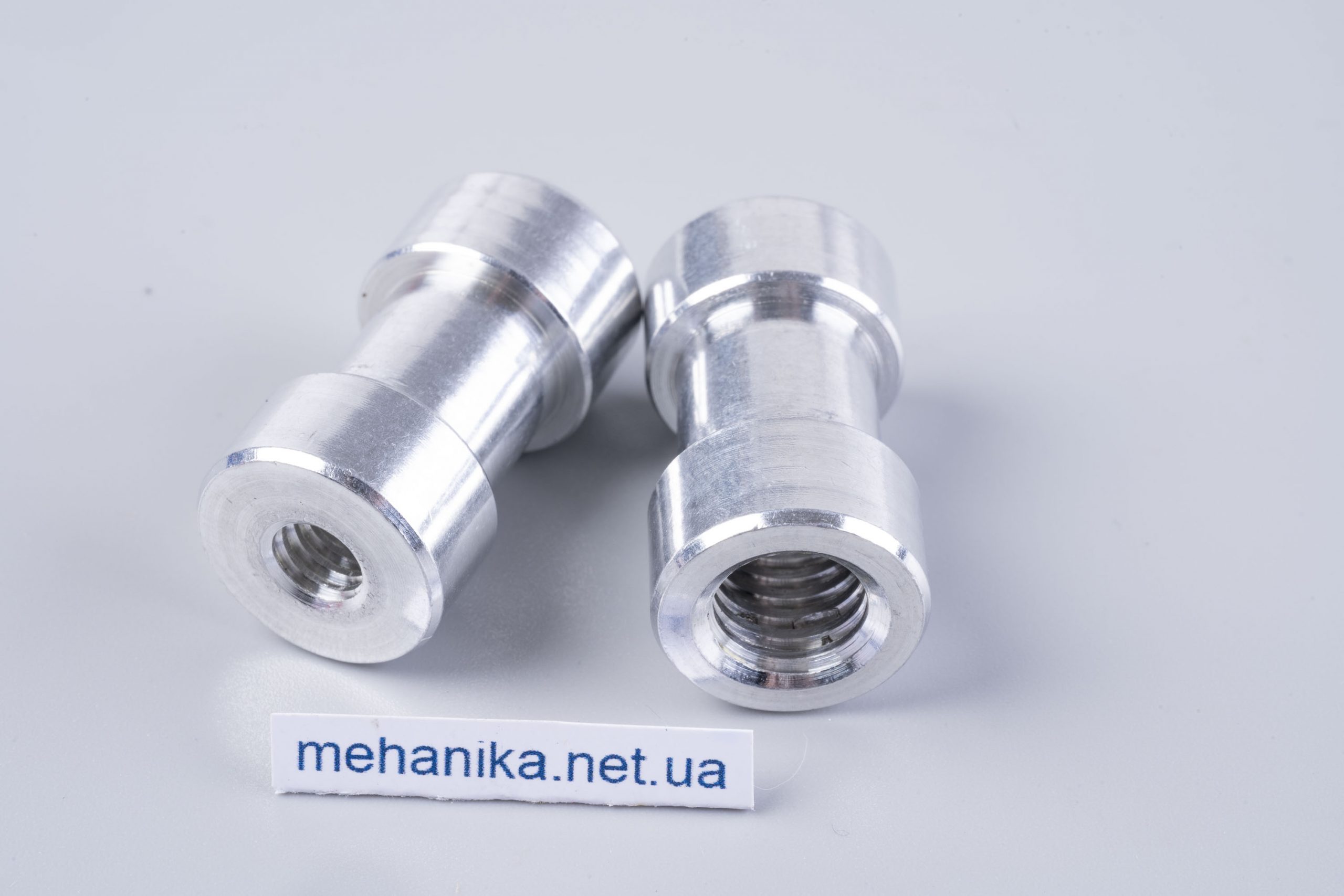 Перехідник-адаптер різьбовий 3/8″ Female (мама) на 1/4″ Female (мама)