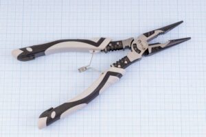 Довгогубці (тонкогубці) CR-V 21.5 см, підвищеної твердості
