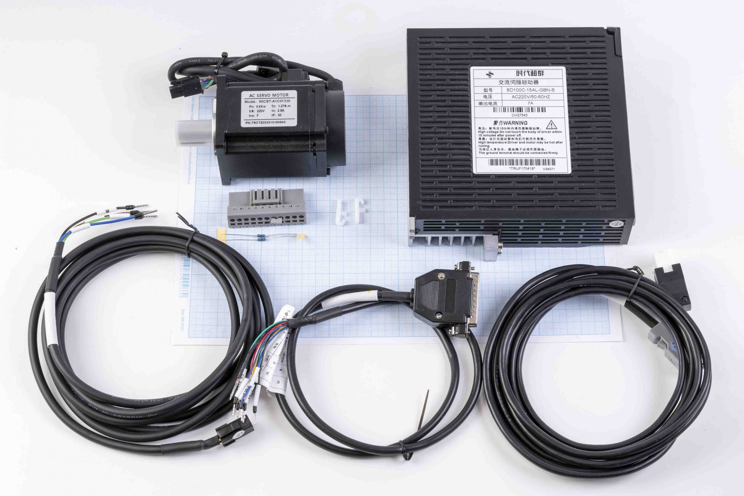 Серводвигун SDC60AEA04030-SC3-AP-CB (400W, 1.27 Nm) + серводрайвер SD100C-15AL-GBN 220V/7A