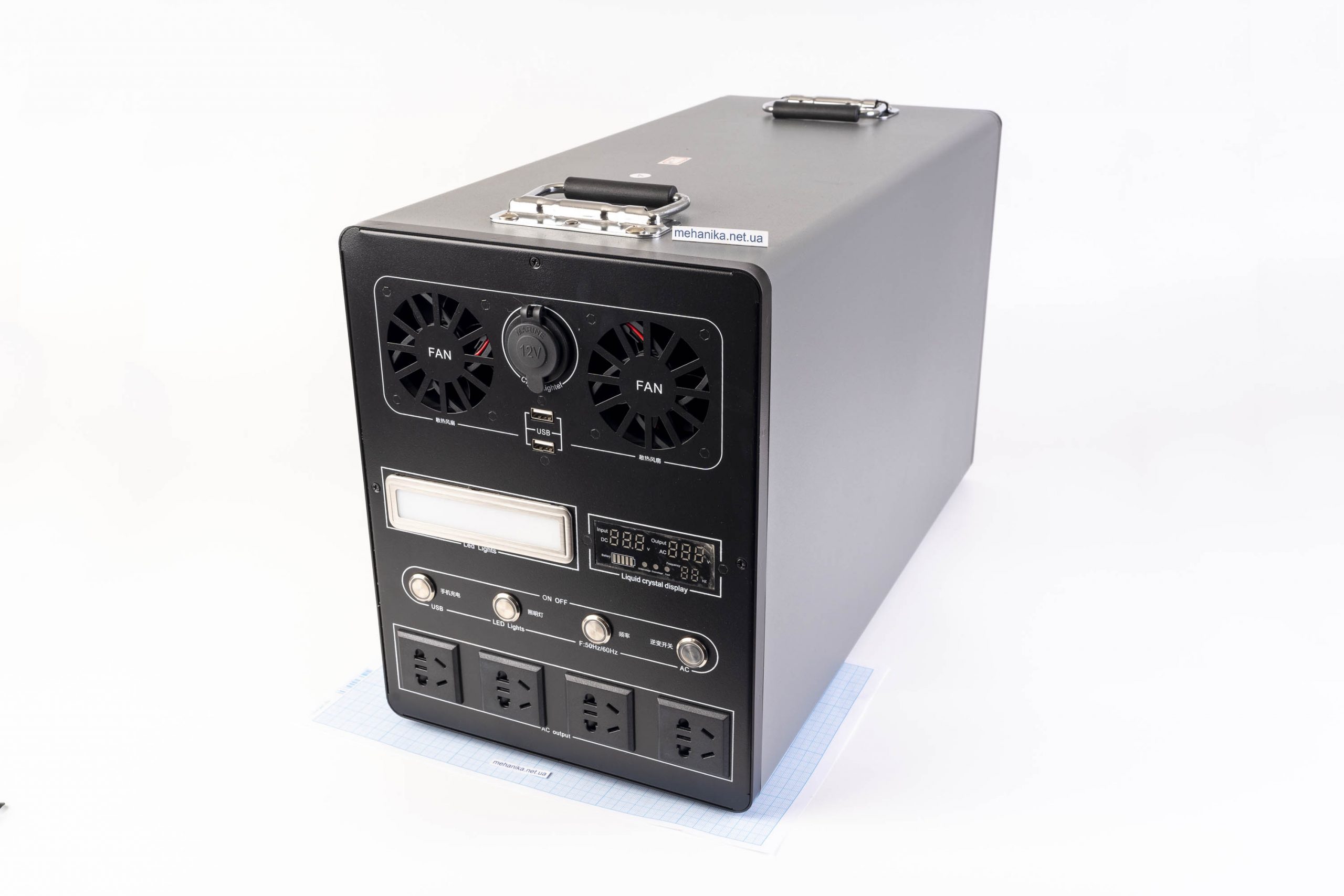 Інвертор DC12V/AC220V, 3000W з корпусом для встановлення акумулятора LiFePO4